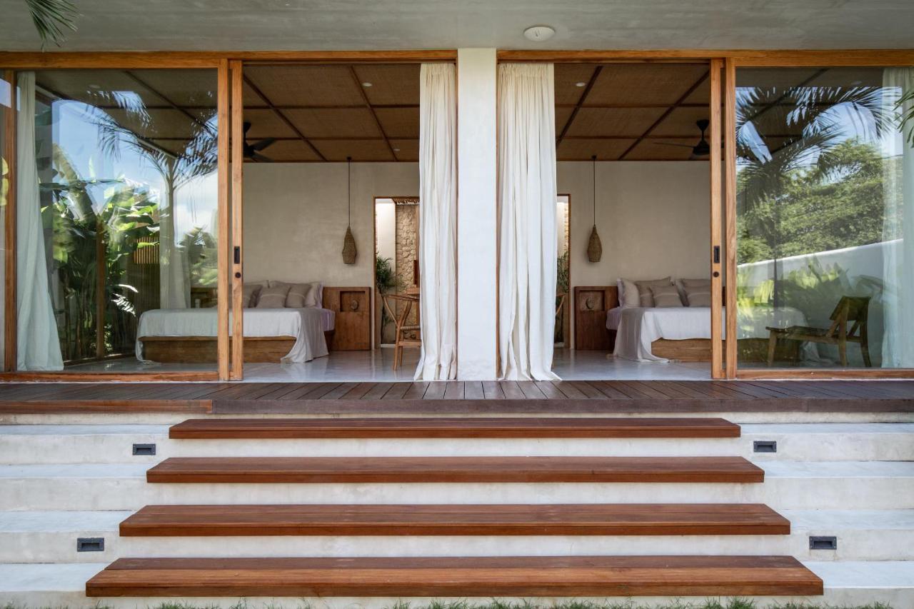 Las Lunas Villas Canggu Exterior foto